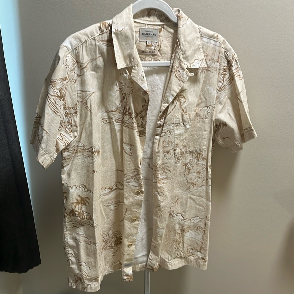 Quiksilver - waterman button up NWOT